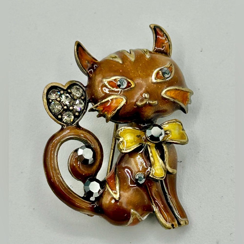 Enamel Cat Pin Brooch Rhinestone Fashion Jewelry Brown 1.75"